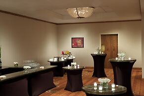 Sheraton Minneapolis West Hotel