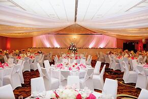 Sheraton Minneapolis West Hotel