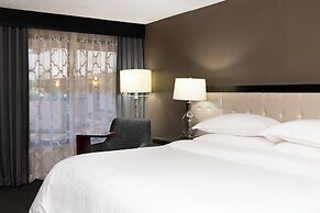 Sheraton Minneapolis West Hotel