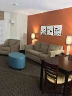 Sleep Inn & Suites Spring Lake - Fayetteville near Fort Bragg