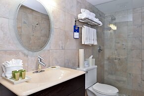 Best Western Plus Regency Inn & Conference Centre