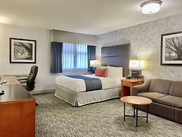 Best Western Plus Regency Inn & Conference Centre