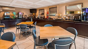 Best Western Plus Regency Inn & Conference Centre