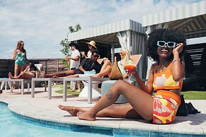 The Wayback, Pigeon Forge, A Tribute Portfolio Hotel