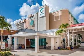 Dolphin Sands Clearwater Beach, an Ascend Collection Hotel