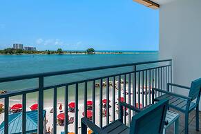 Dolphin Sands Clearwater Beach, an Ascend Collection Hotel