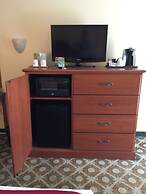 Ramada by Wyndham Santa Barbara