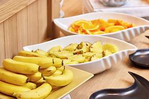 Okinawa NaHaNa Hotel & Spa