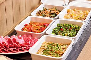 Okinawa NaHaNa Hotel & Spa