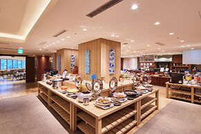 Okinawa NaHaNa Hotel & Spa