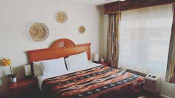 The Classic Desert Aire Hotel