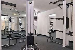 The Classic Desert Aire Hotel