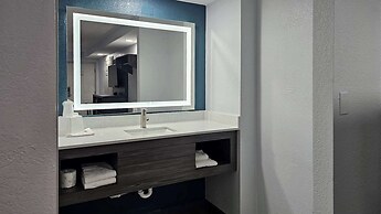 Motel 6 Memphis, TN - Graceland