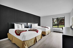 Ramada by Wyndham Jacksonville I-95 by Butler Blvd