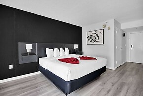 Ramada by Wyndham Jacksonville I-95 by Butler Blvd