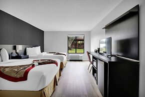 Ramada by Wyndham Jacksonville I-95 by Butler Blvd