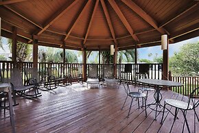 Ramada by Wyndham Jacksonville I-95 by Butler Blvd