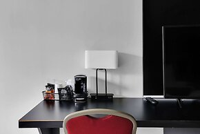 Ramada by Wyndham Jacksonville I-95 by Butler Blvd