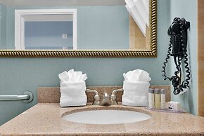 Ramada by Wyndham Jacksonville I-95 by Butler Blvd