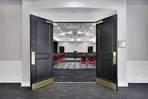 Ramada by Wyndham Jacksonville I-95 by Butler Blvd