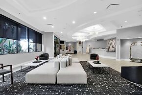 Ramada by Wyndham Jacksonville I-95 by Butler Blvd