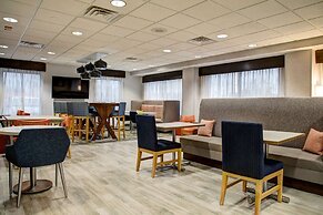 Hampton Inn Rochester-South