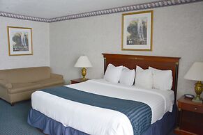 Travelodge by Wyndham Milwaukee