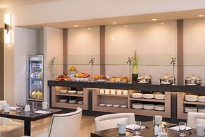 Sheraton Suites Chicago Elk Grove