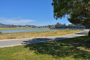 Holiday Inn Express Mill Valley San Francisco Area by IHG