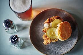 Graduate by Hilton Oxford