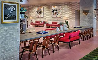 Graduate by Hilton Oxford