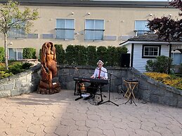 Powell River Town Centre Hotel