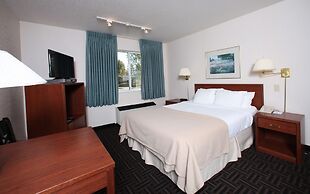 Powell River Town Centre Hotel