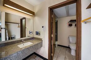 Travelodge by Wyndham Oakley