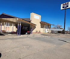 Travelodge by Wyndham Oakley