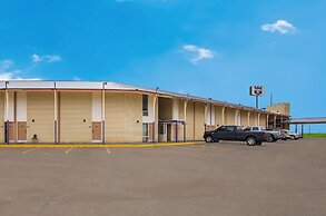 Travelodge by Wyndham Oakley