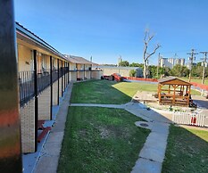 Travelodge by Wyndham Oakley