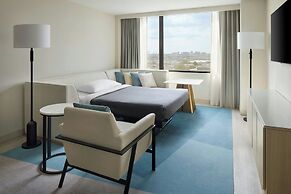 Toronto Airport Marriott Hotel