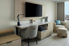 Toronto Airport Marriott Hotel