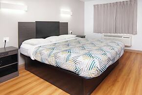 Motel 6 Red Oak, TX - Dallas
