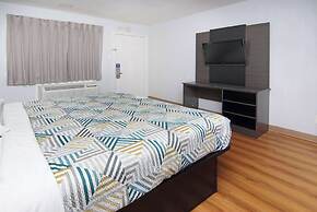 Motel 6 Red Oak, TX - Dallas