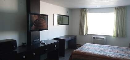 Nampa Inn & Suites