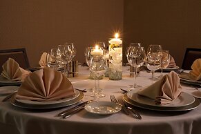 Holiday Inn Charlotte Airport by IHG