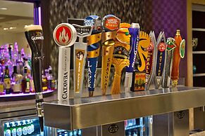 Holiday Inn Charlotte Airport by IHG