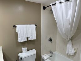 THE PARAGON of Golden Isles