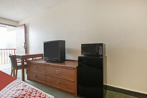 OYO Hotel Tulsa International Airport