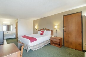 OYO Hotel Tulsa International Airport