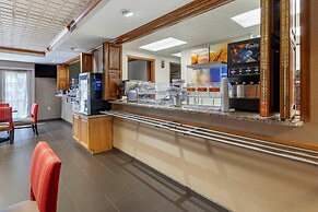 Comfort Suites Marquette