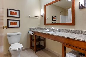 Comfort Suites Marquette