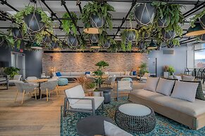 Revere Hotel Boston Common